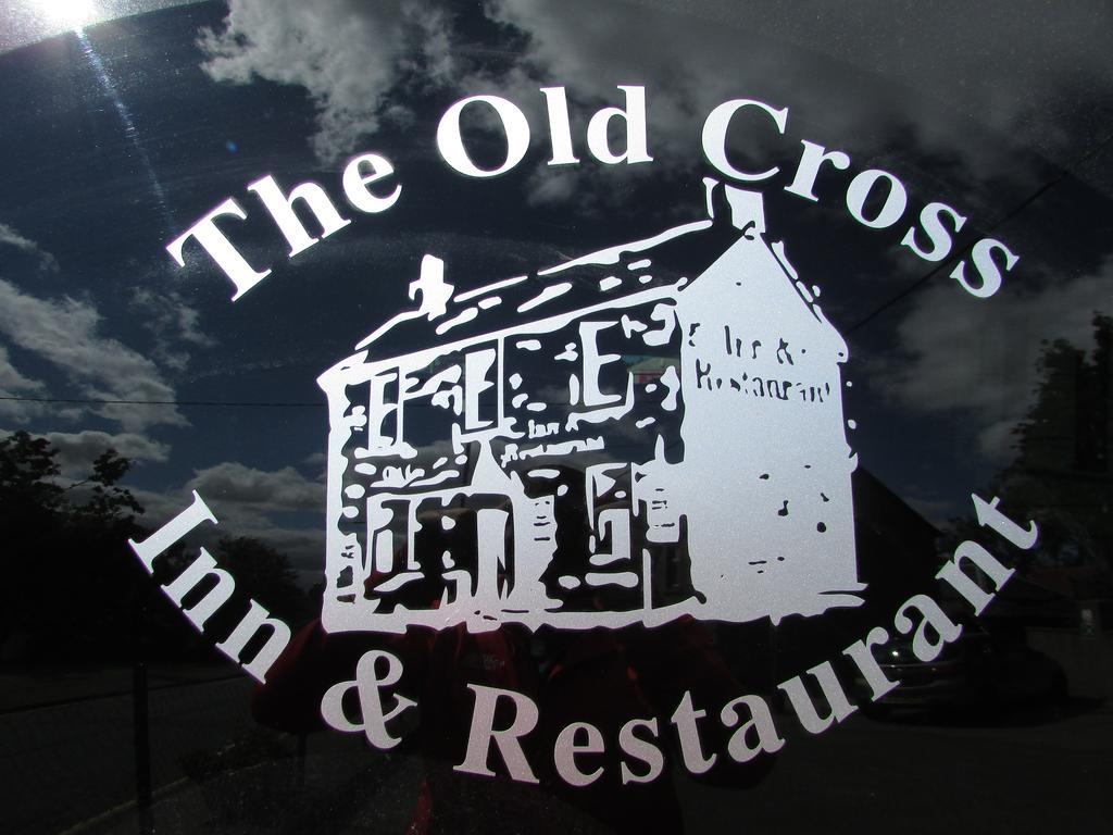 The Old Cross Inn Blairgowrie and Rattray Extérieur photo