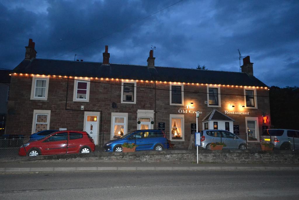 The Old Cross Inn Blairgowrie and Rattray Extérieur photo